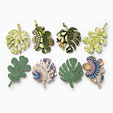 Load image into Gallery viewer, leaf brooch garden futures exhibition brooch v&a dundee