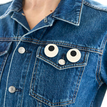 Load image into Gallery viewer, Googly Eyes Brooch by Lynsey Walters
