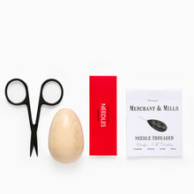 Load image into Gallery viewer, Merchant & Mills darning kit with egg, needles, threader and scissors
