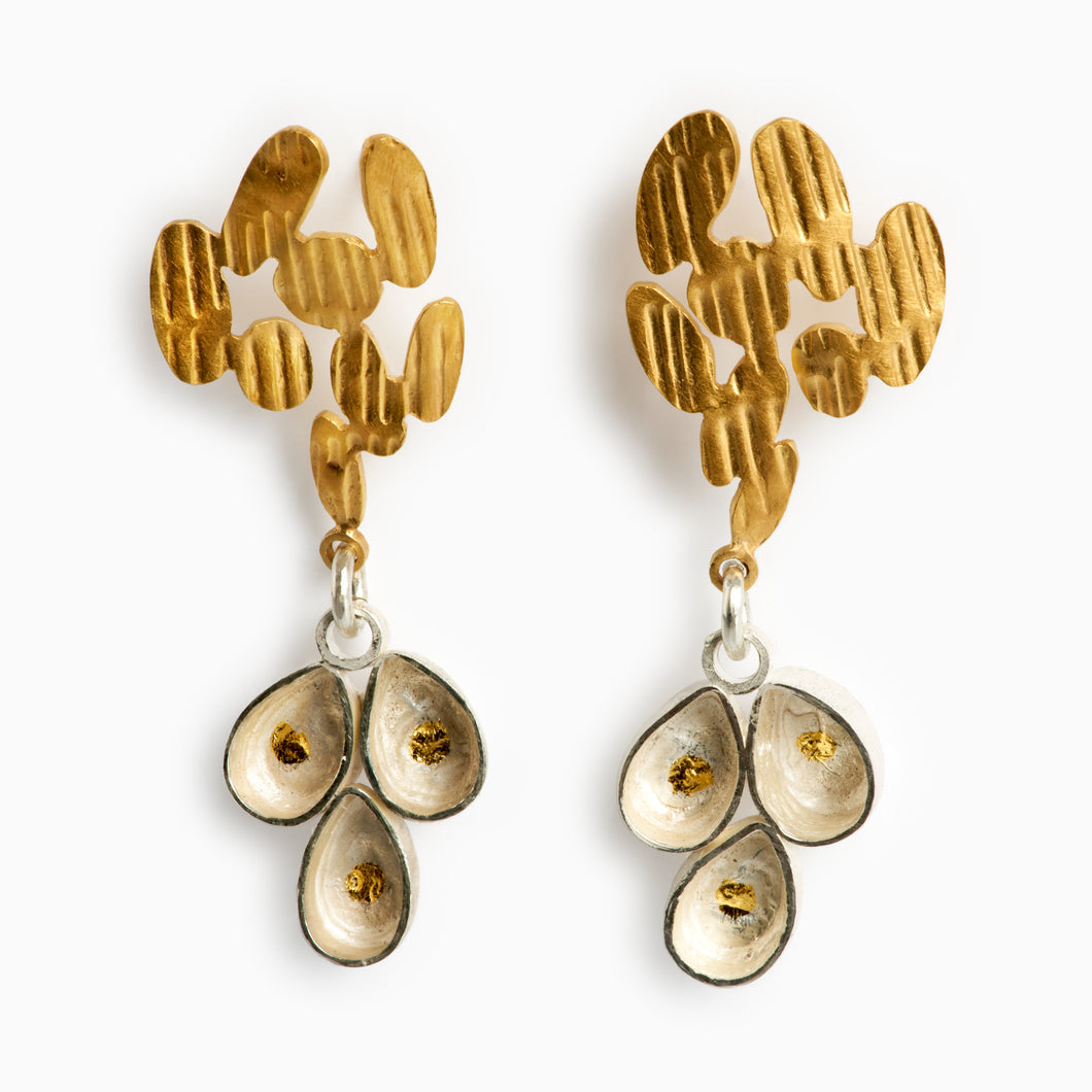 Sparkling seed drop earrings by Laura Cruikshank