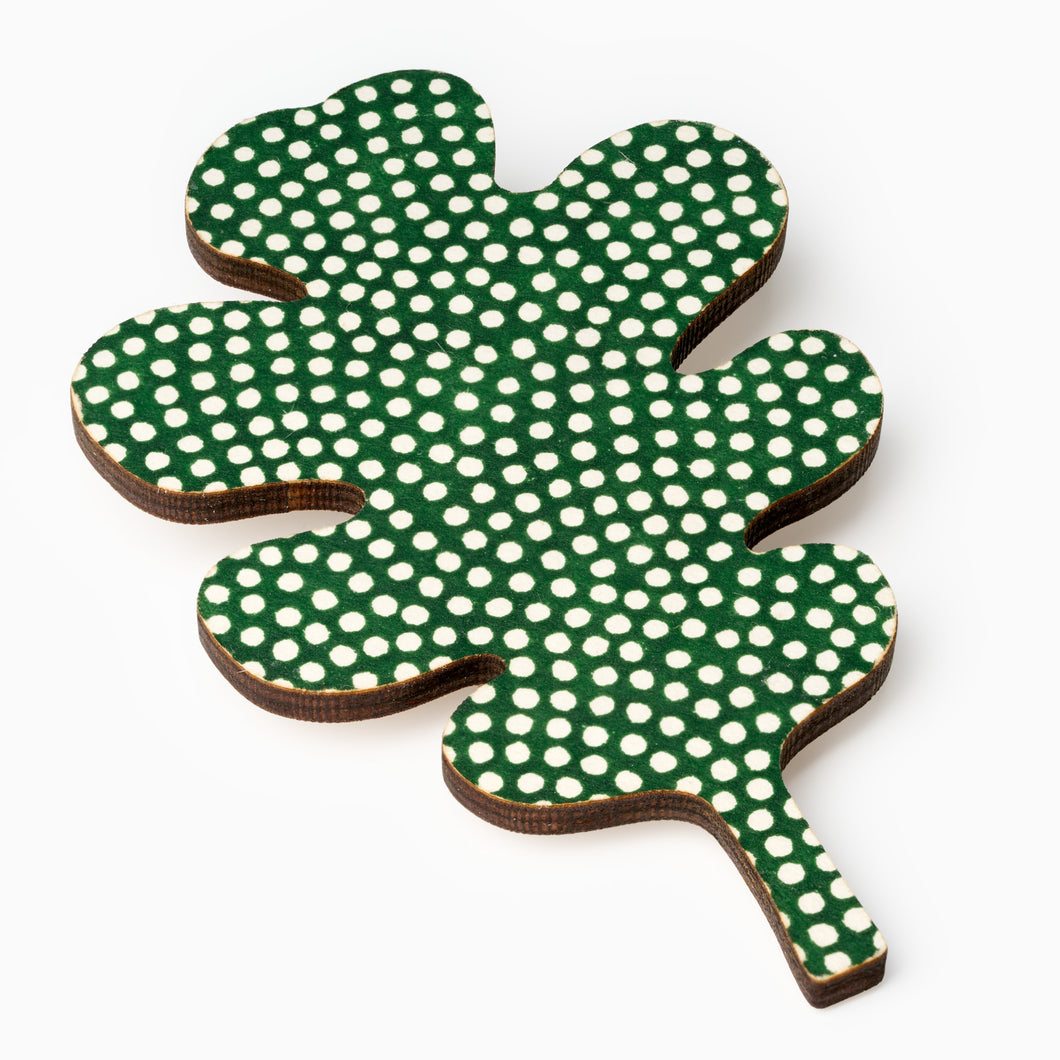 garden futures exhibition oak leaf brooch v&a dundee