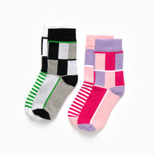 Load image into Gallery viewer, Jo-AMI Tartan Inspired Pink and Lilac Socks
