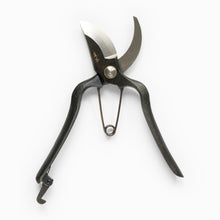 Load image into Gallery viewer, Sentei Secateurs by Niwaki Open
