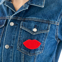 Load image into Gallery viewer, Lip Brooch by Lynsey Walters
