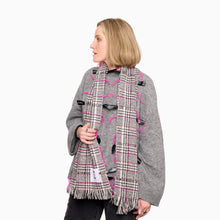 Load image into Gallery viewer, Ribbon and Chain Handwoven Wool Scarf by Vevar – V&amp;A Dundee Exclusive
