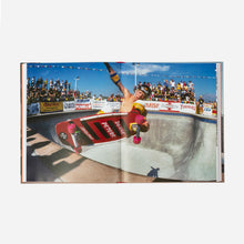 Load image into Gallery viewer, Skateboarding and the City : A Complete History
